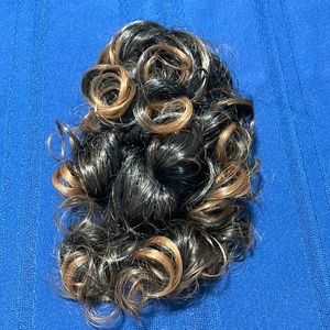 FREE w/ purchase synthetic ponytail extension